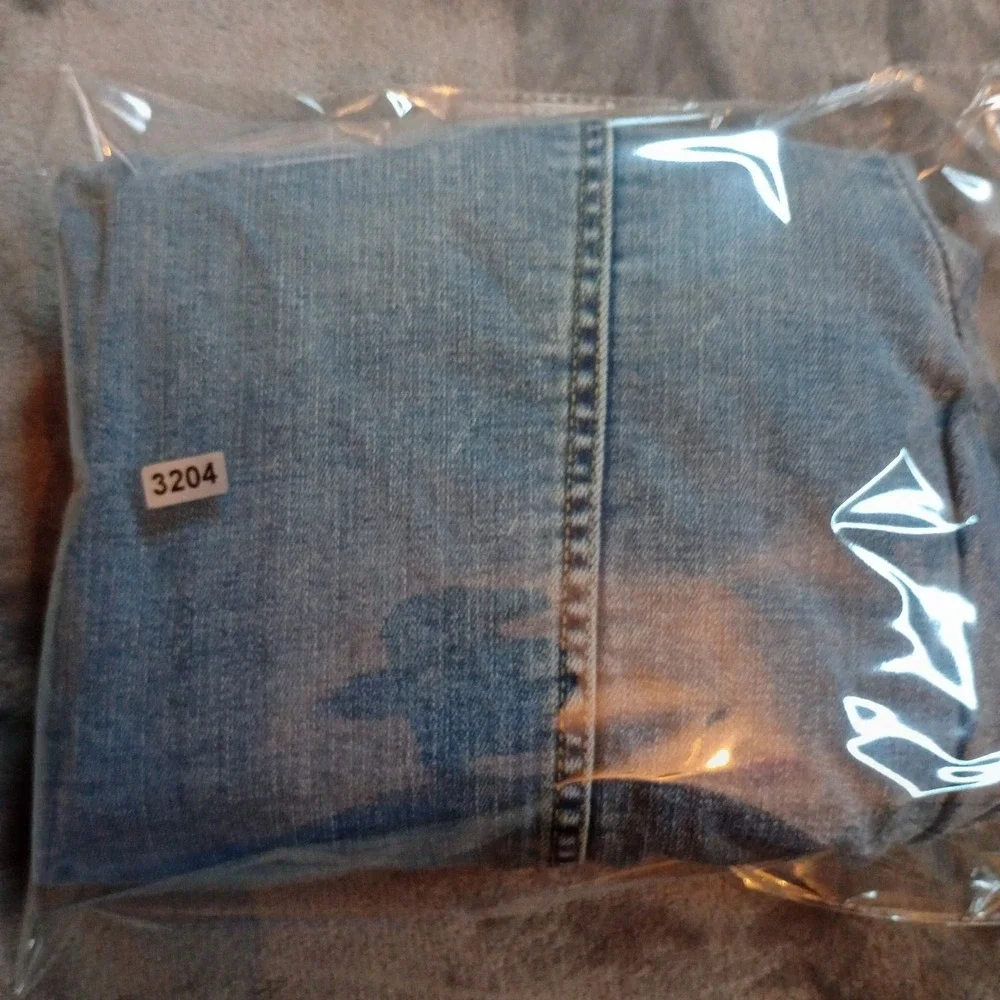 Chicos Denim Jean Trucker Jacket Womens Plus Sz 3 Blue Distressed Cotton Stretch